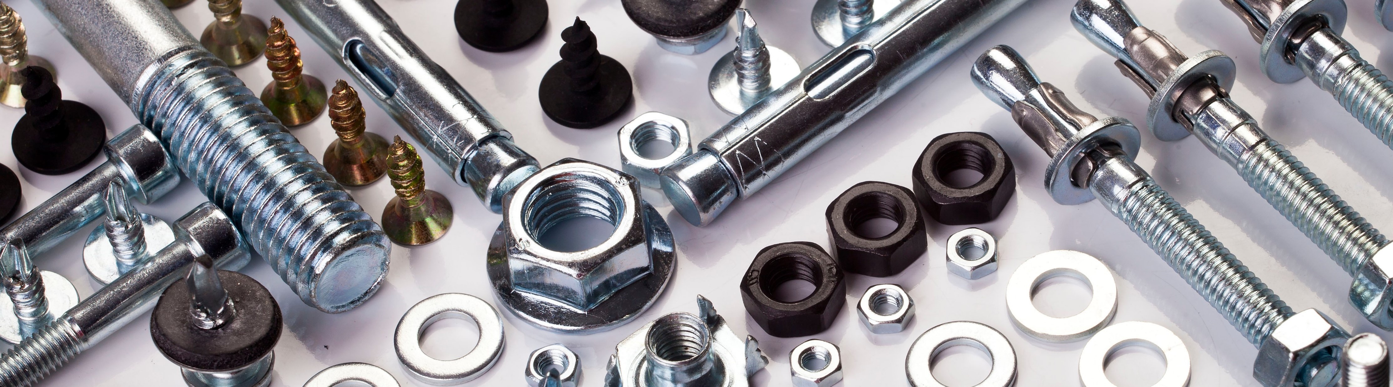 Cropped Fastener pic
